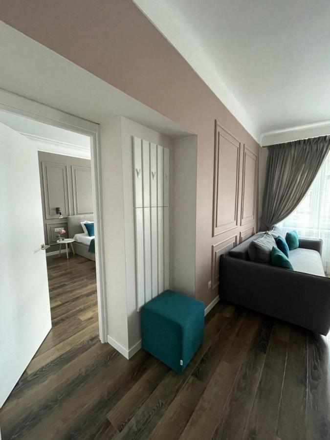 Von Cruss Apartments In Lwów Zewnętrze zdjęcie
