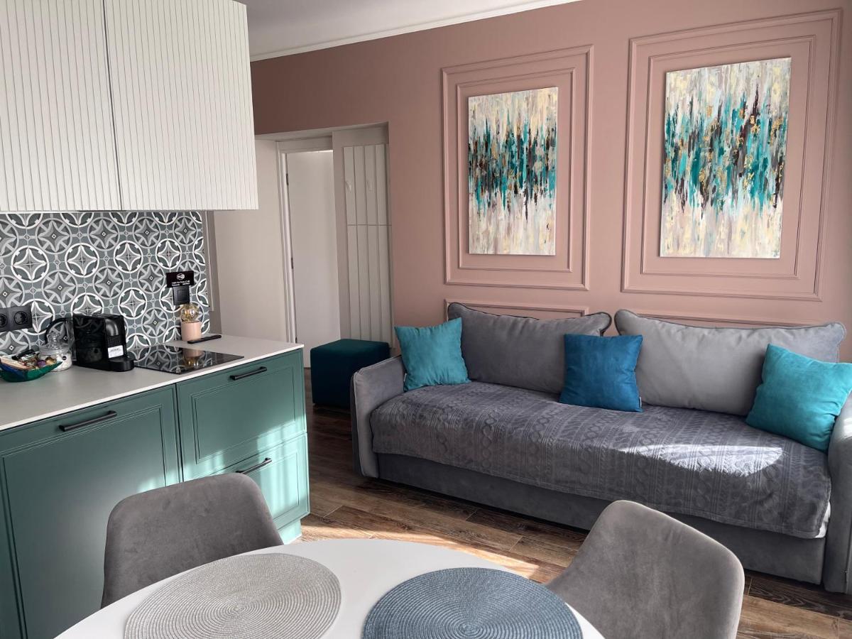 Von Cruss Apartments In Lwów Zewnętrze zdjęcie